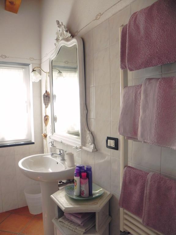 B&B I Glicini Vescina Bagian luar foto