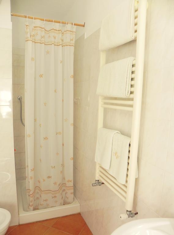 B&B I Glicini Vescina Bagian luar foto