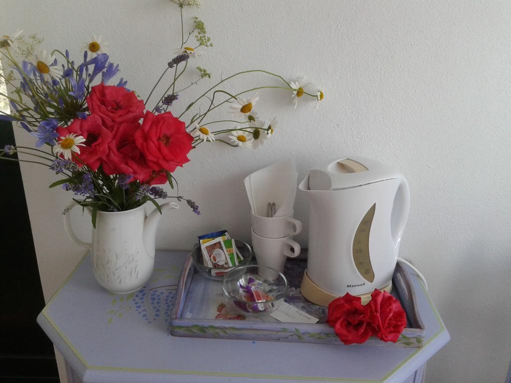 B&B I Glicini Vescina Bagian luar foto