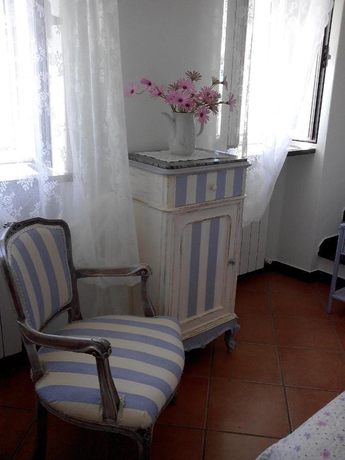 B&B I Glicini Vescina Bagian luar foto